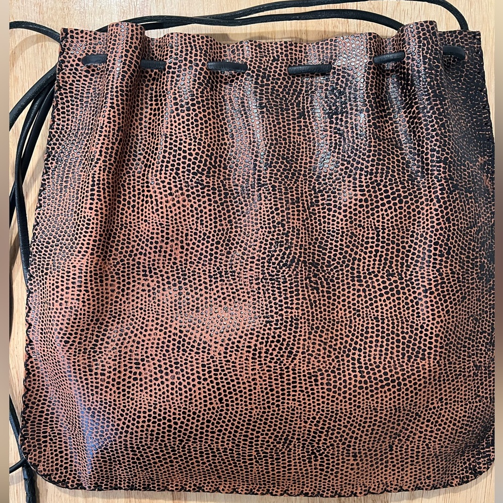 Textured Drawstring Bag - Picture 4 of 9